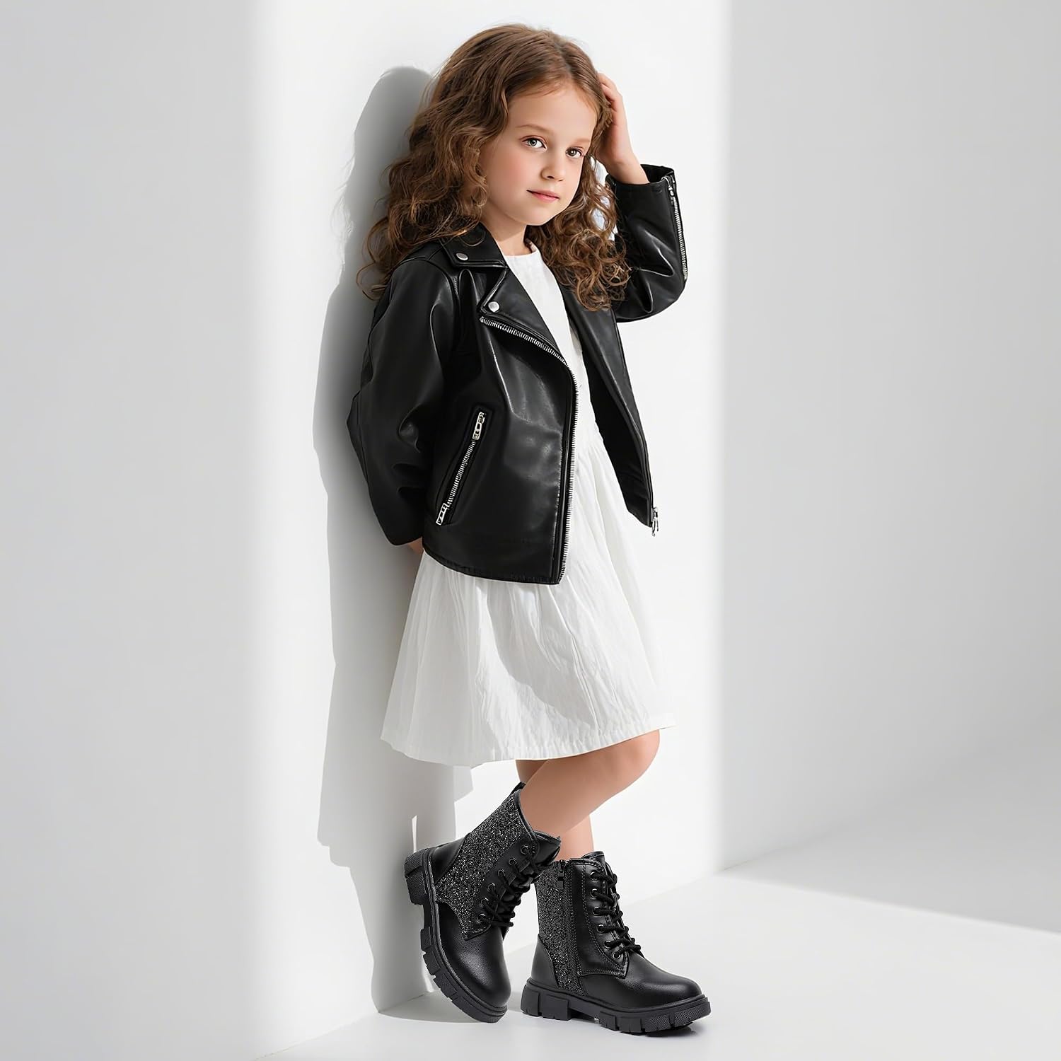 Detalle de Apakowa Girls' Combat Boots with Side Zipper