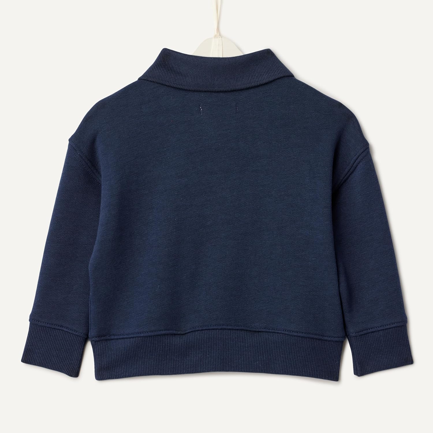 Detalle de Amazon Essentials x Sofia Grainge Babies, Toddlers and Boys' French Terry Polo Sweatshirt