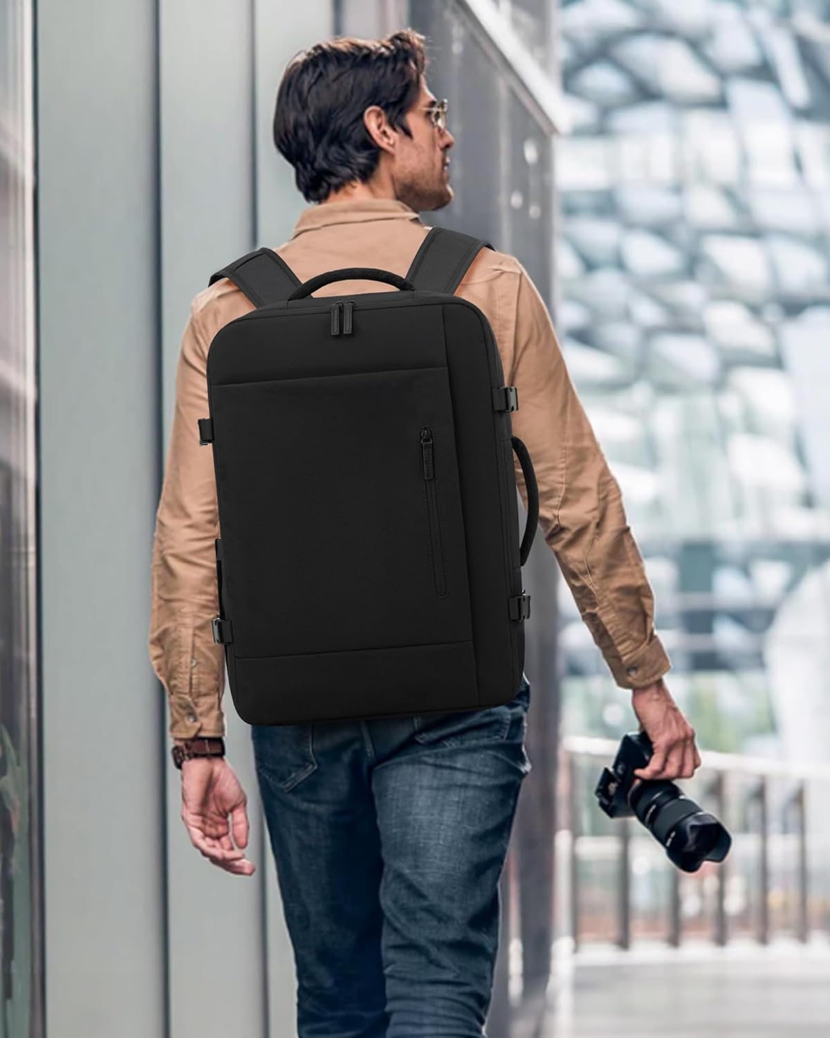 Detalle de LOVEVOOK Zaino da Viaggio 40L: Zaino da Cabina impermeabile con porta PC 17,3" per Viaggiatori Pratici