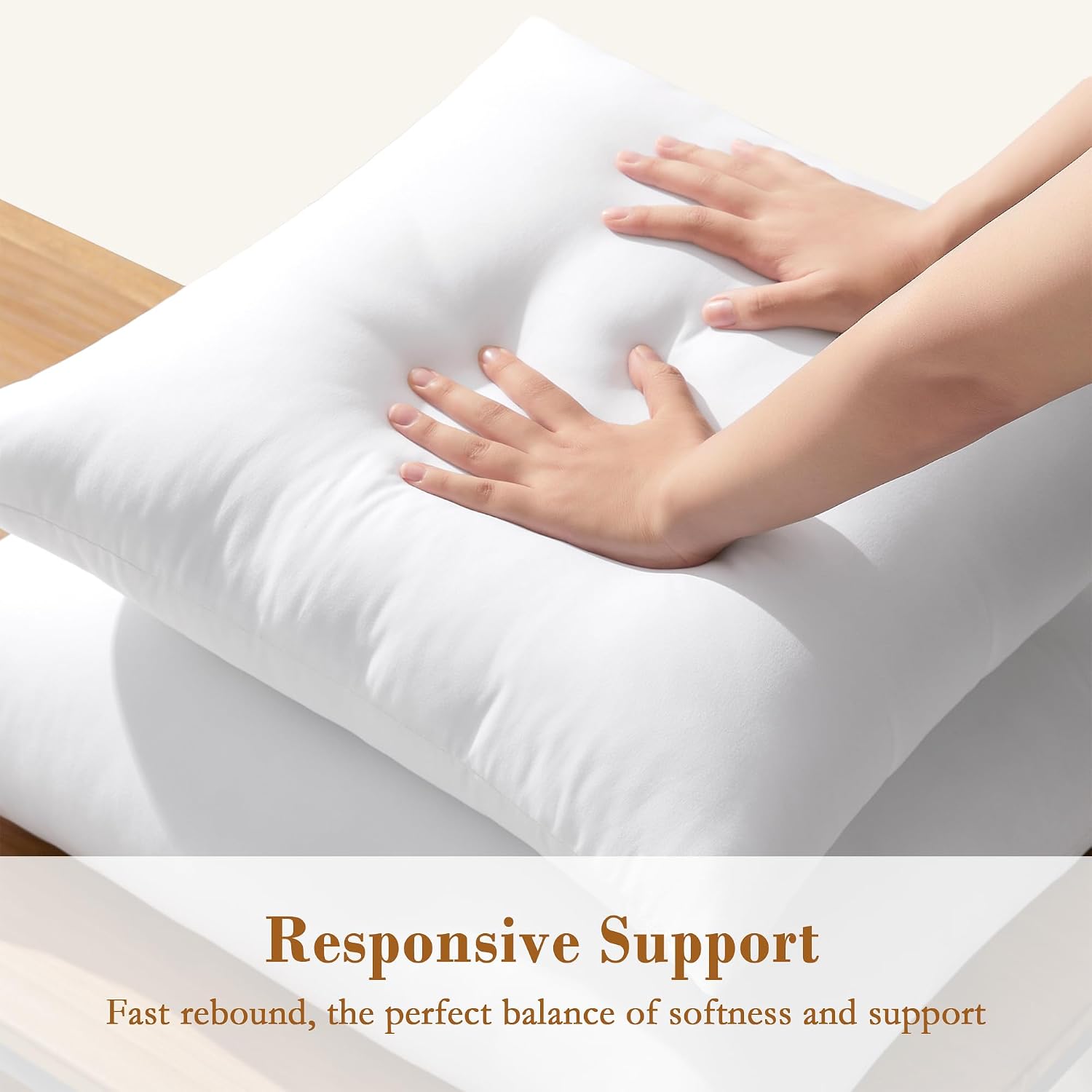 Detalle de puredown® 24x24 Pillow Inserts, 2-Pack, Polyester Down-Alternative Fill