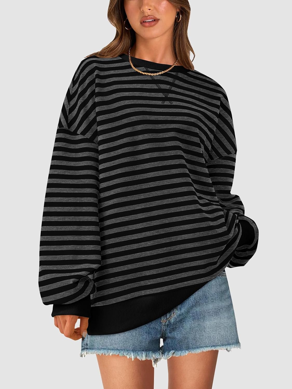Thumbnail 2 de PRETTYGARDEN Women's Striped Oversized Sweatshirt with Color Block Crew Neck