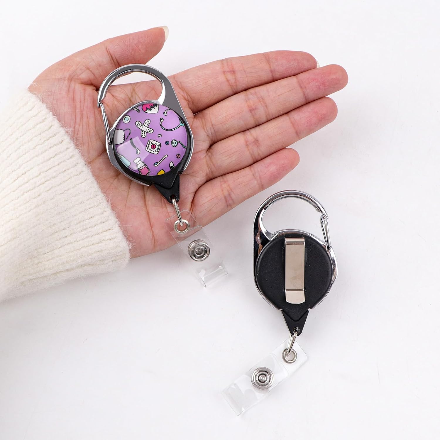 Thumbnail 3 de Retractable ID Badge Holder with 29-Inch Cord