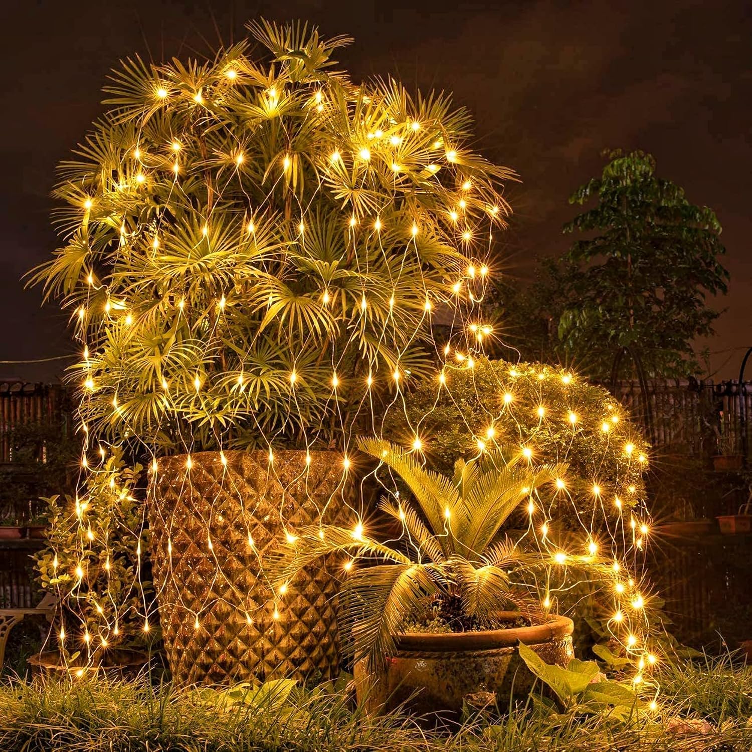 Detalle de LJLNION Christmas net lights, 360 LEDs