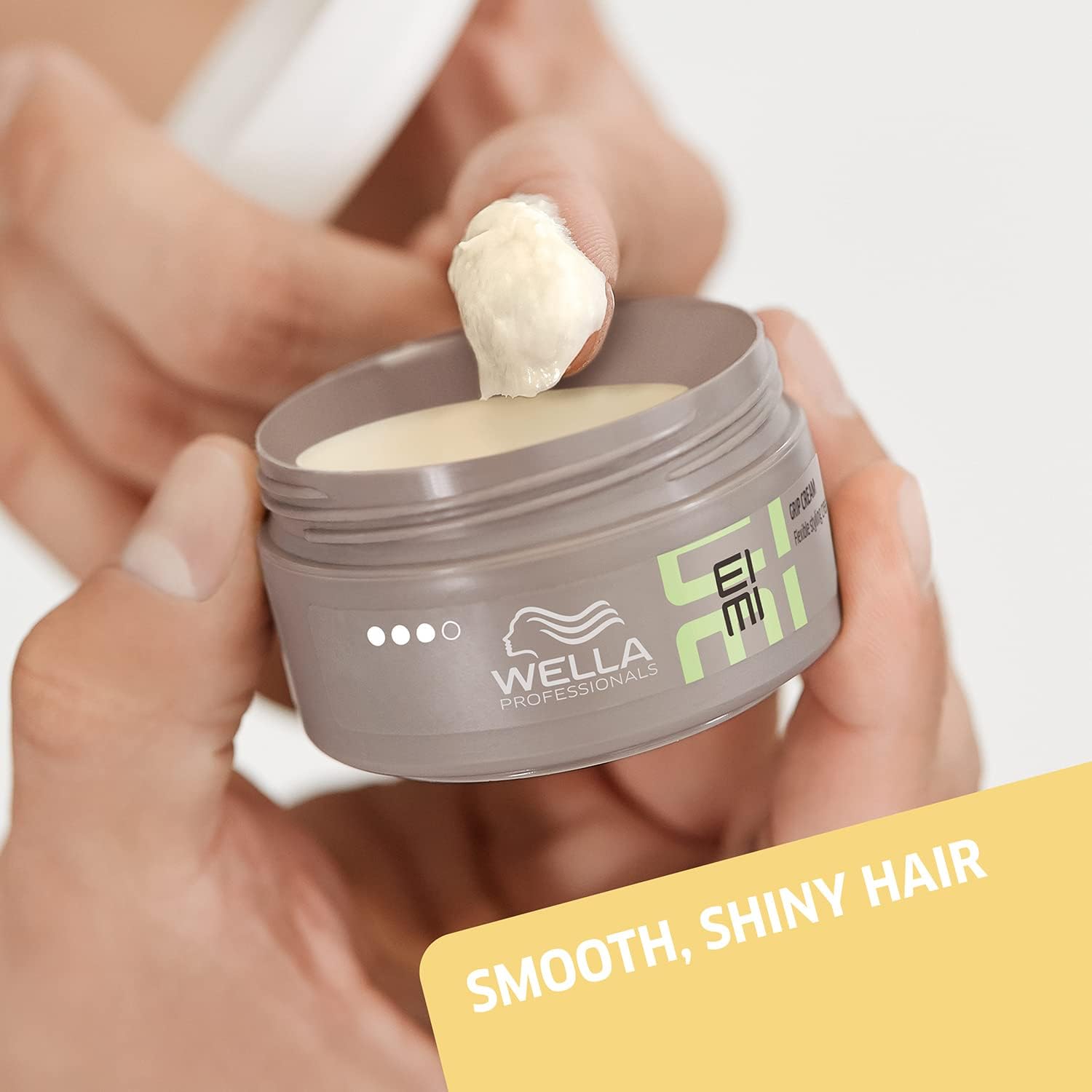 Thumbnail 1 de Wella Professionals EIMI Just Brilliant Hair Styling Pomade (Hold Level 1) – Anti-Frizz & Heat Protection, 75 ml