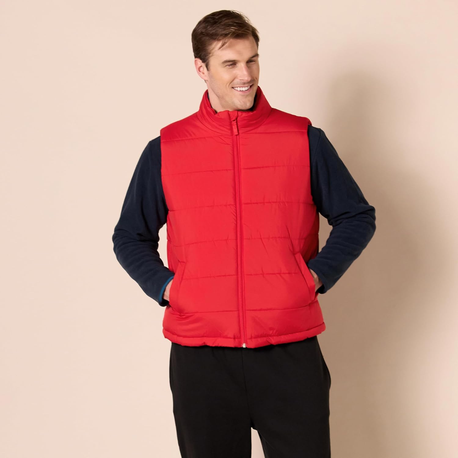 Thumbnail 5 de Amazon Essentials men’s mid-weight fleece-lined insulated puffer vest