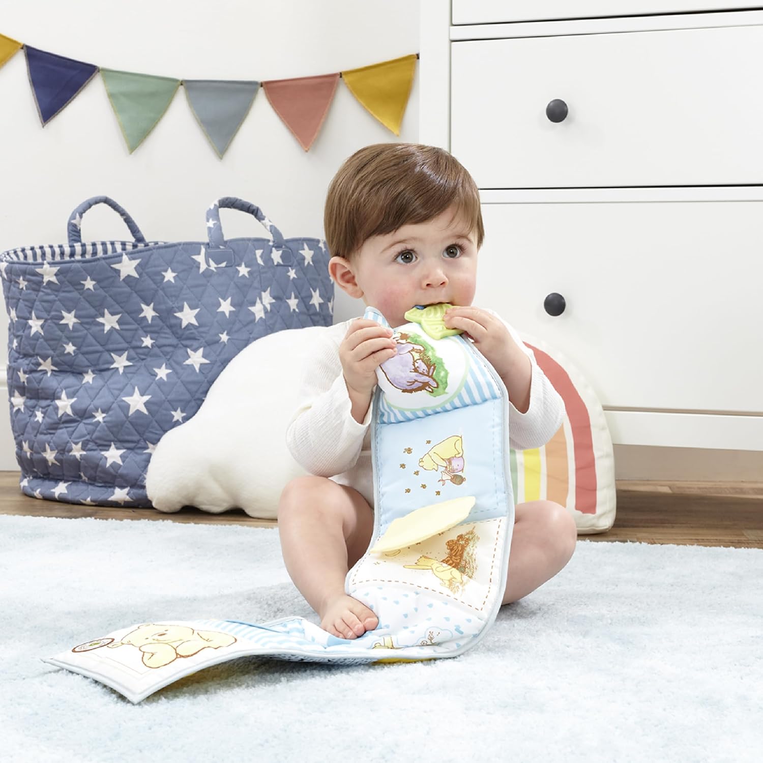 Thumbnail 4 de Rainbow Designs Winnie the Pooh Unfold & Discover development toy