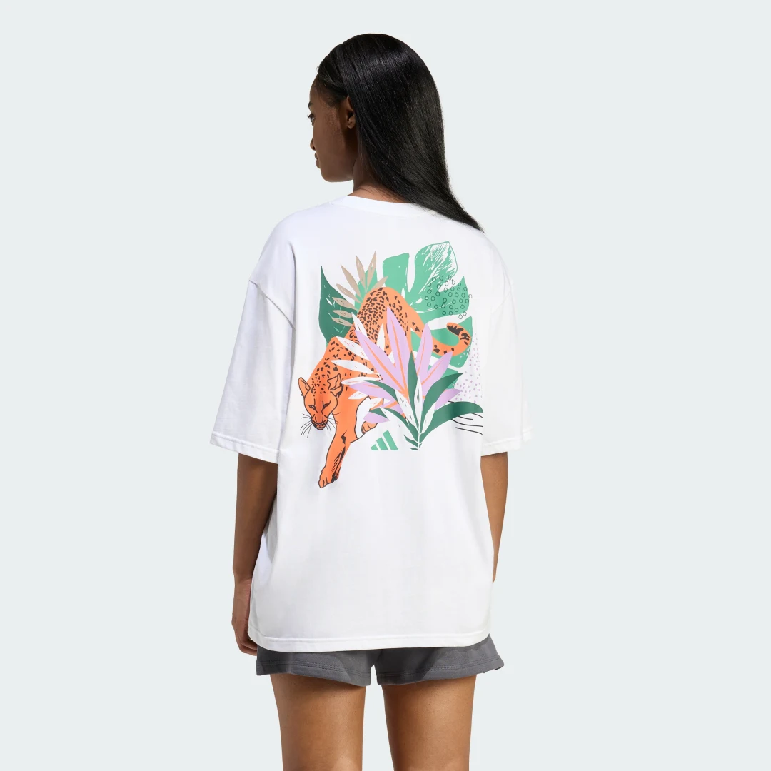 Detalle 2 de Camiseta holgada con estampado de inspiración animal de Adidas