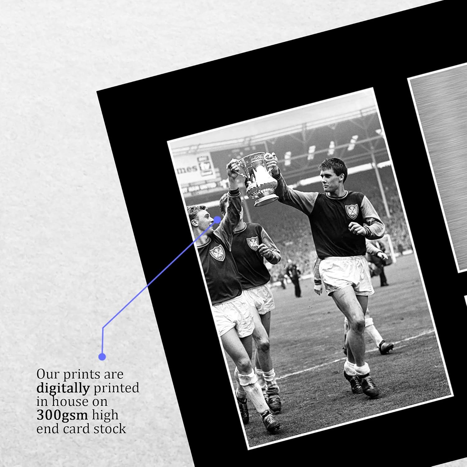 Thumbnail 3 de HWC Trading A4 Geoff Hurst West Ham Utd Hammers signed autograph picture – printed display for fans