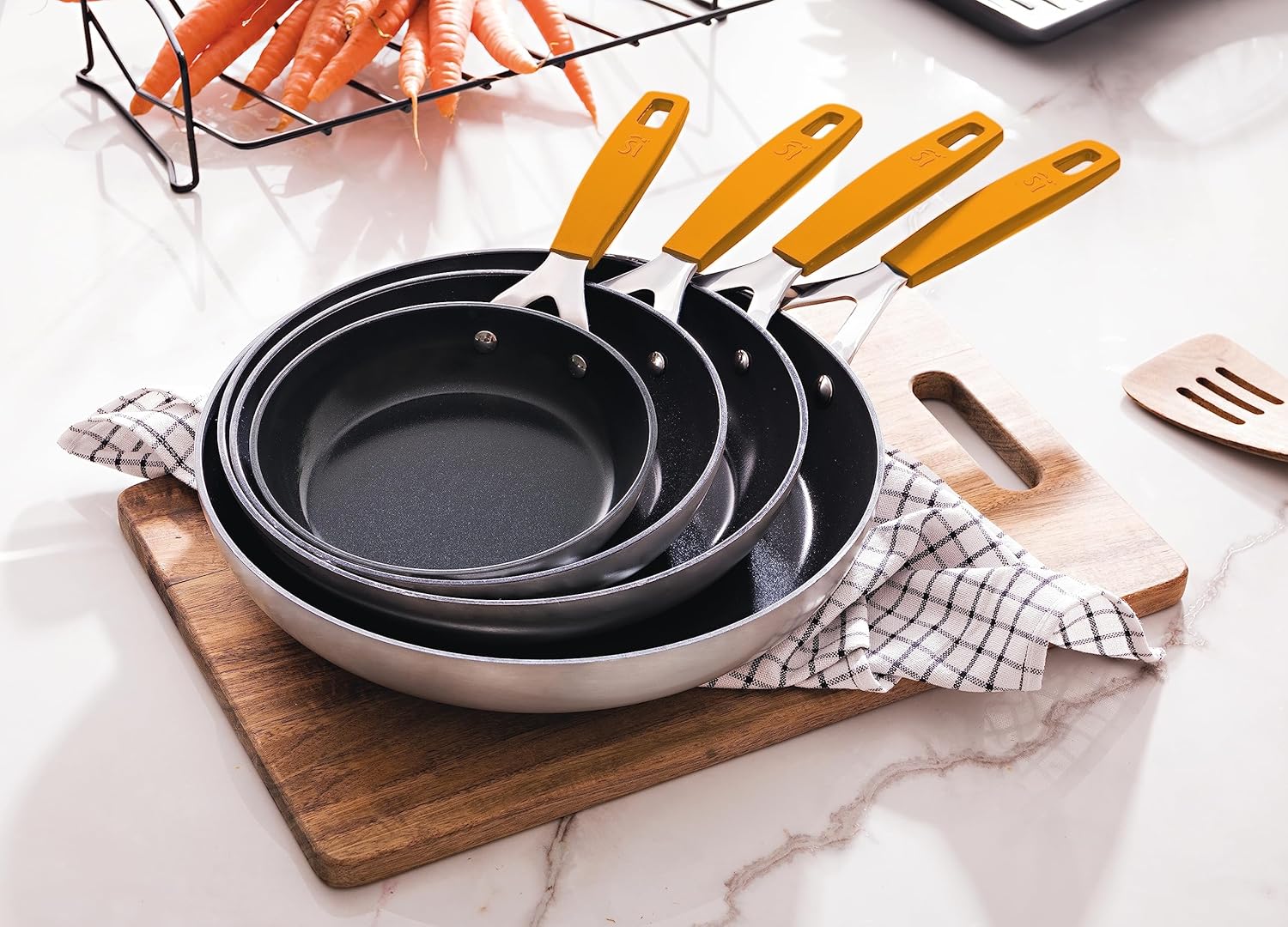 Detalle 2 de San Ignacio Compact Sartén 20cm 🍳, Inducción, Aluminio Forjado