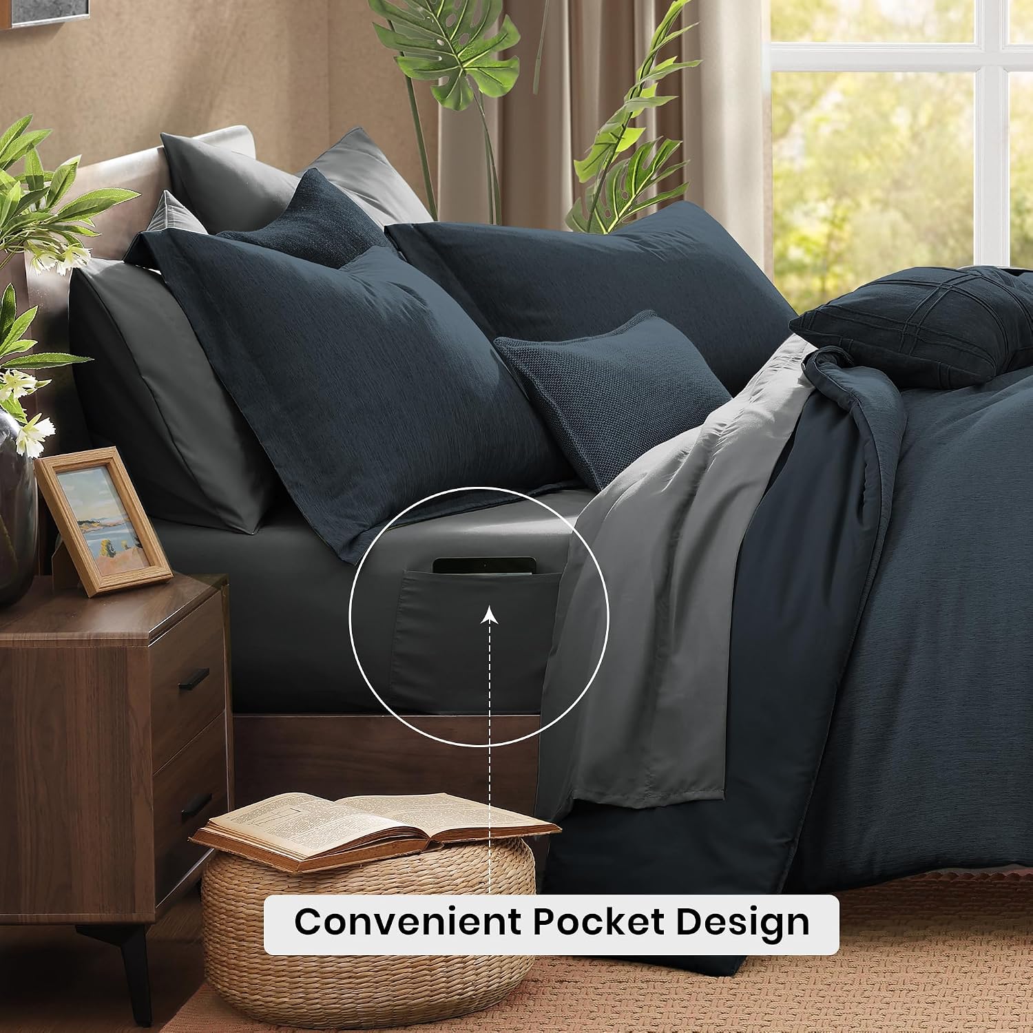 Detalle 2 de Monbix Full Size Comforter Set in Navy Blue — 7-Piece All-Season Bedding