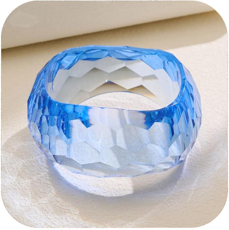 Thumbnail 6 de TOVABA Resin Bangle for Women: Hypoallergenic, Fade-Resistant Clear Geometric Bracelet