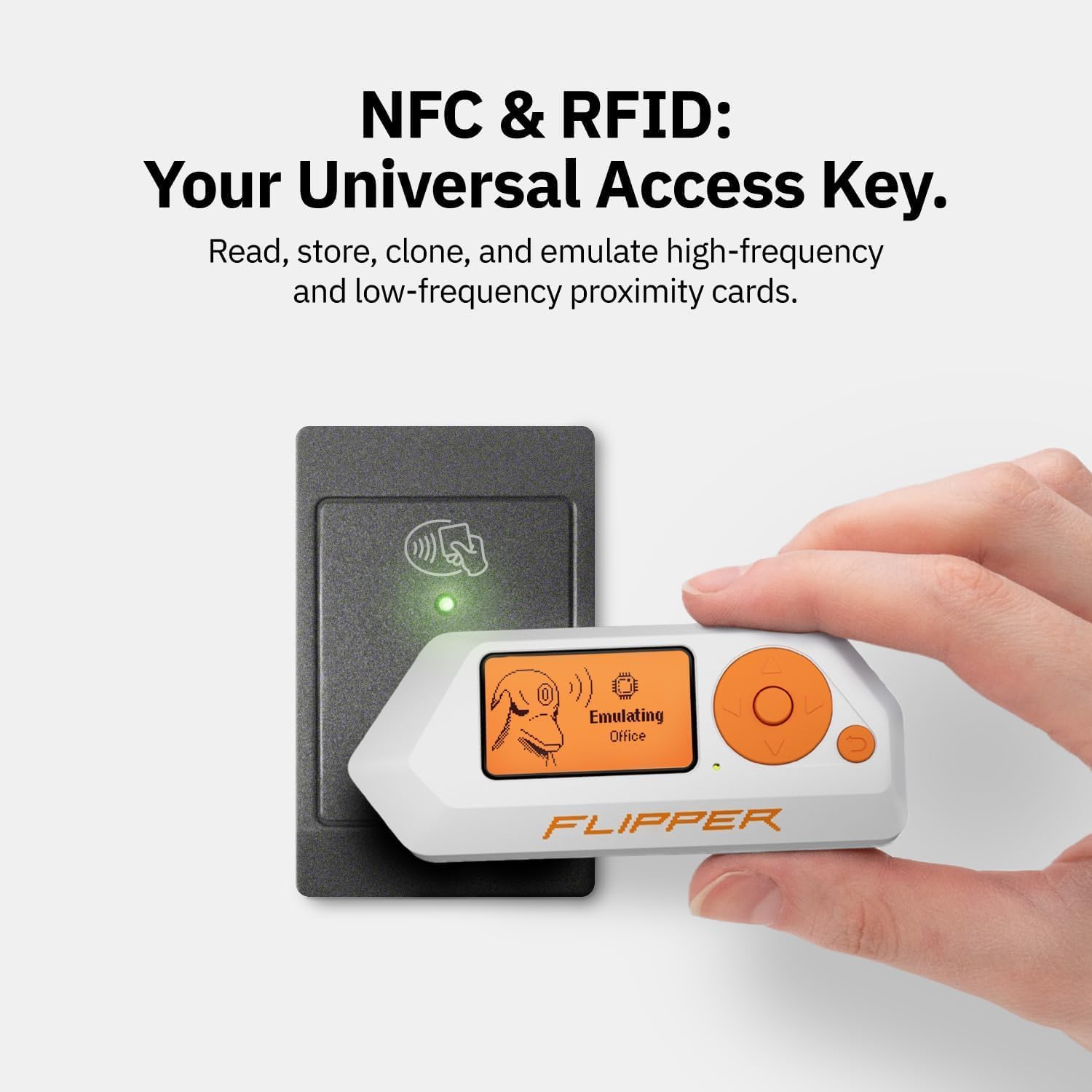 Detalle 2 de Flipper Zero portable multi-tool device (white) – open-source, RFID/NFC, IR remote and wireless signal explorer