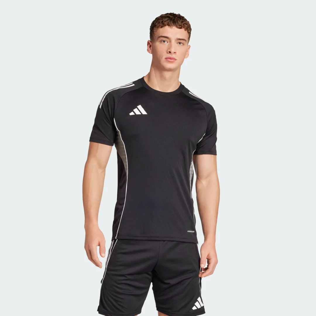 Detalle de Camiseta entrenamiento Tiro 25 Competition de Adidas – negro