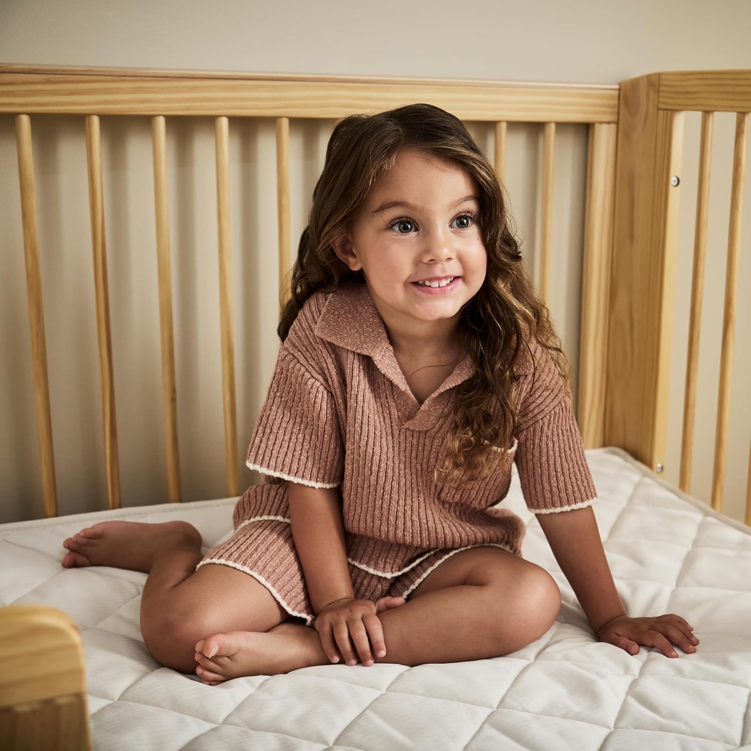 Thumbnail 5 de The Little Green Sheep Twist Cot Bed Mattress: 70 x 140 cm, a two‑sided natural option for babies and toddlers