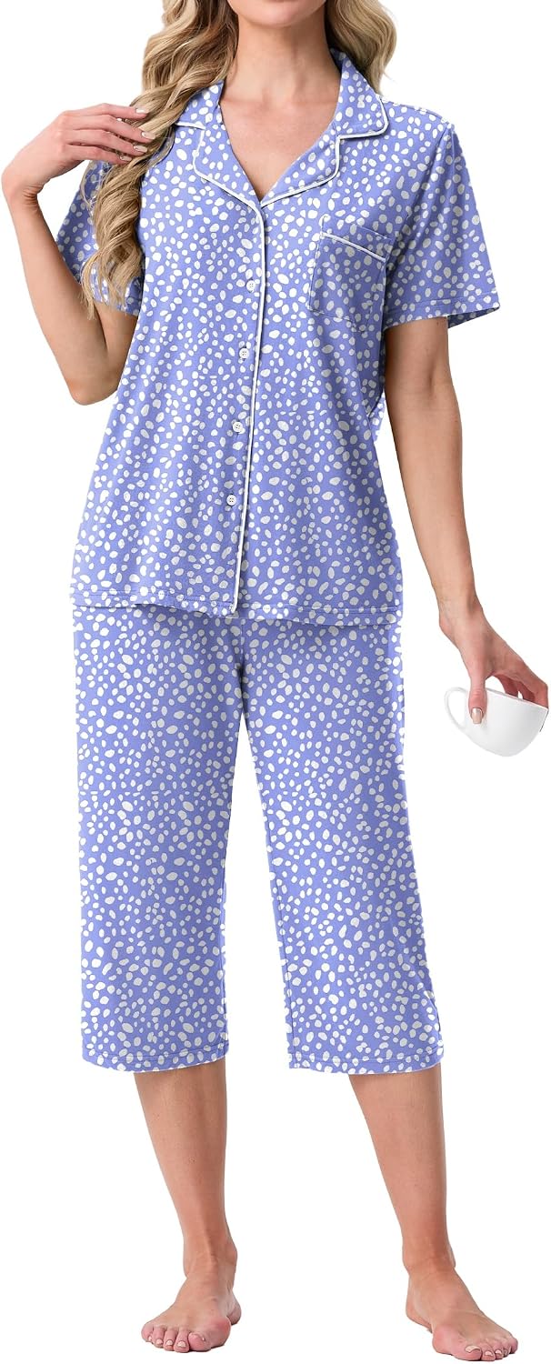 Detalle de VINTATRE Capri Pajama Set for Women, Short Sleeves, Button-Down Front and Pockets