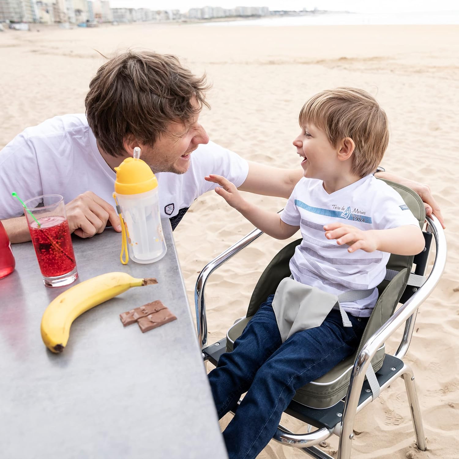 Thumbnail 1 de Bébéconfort Travel Booster (siège réhausseur) pliable, 18 mois à 3 ans, jusqu’à 15 kg – Warm Grey