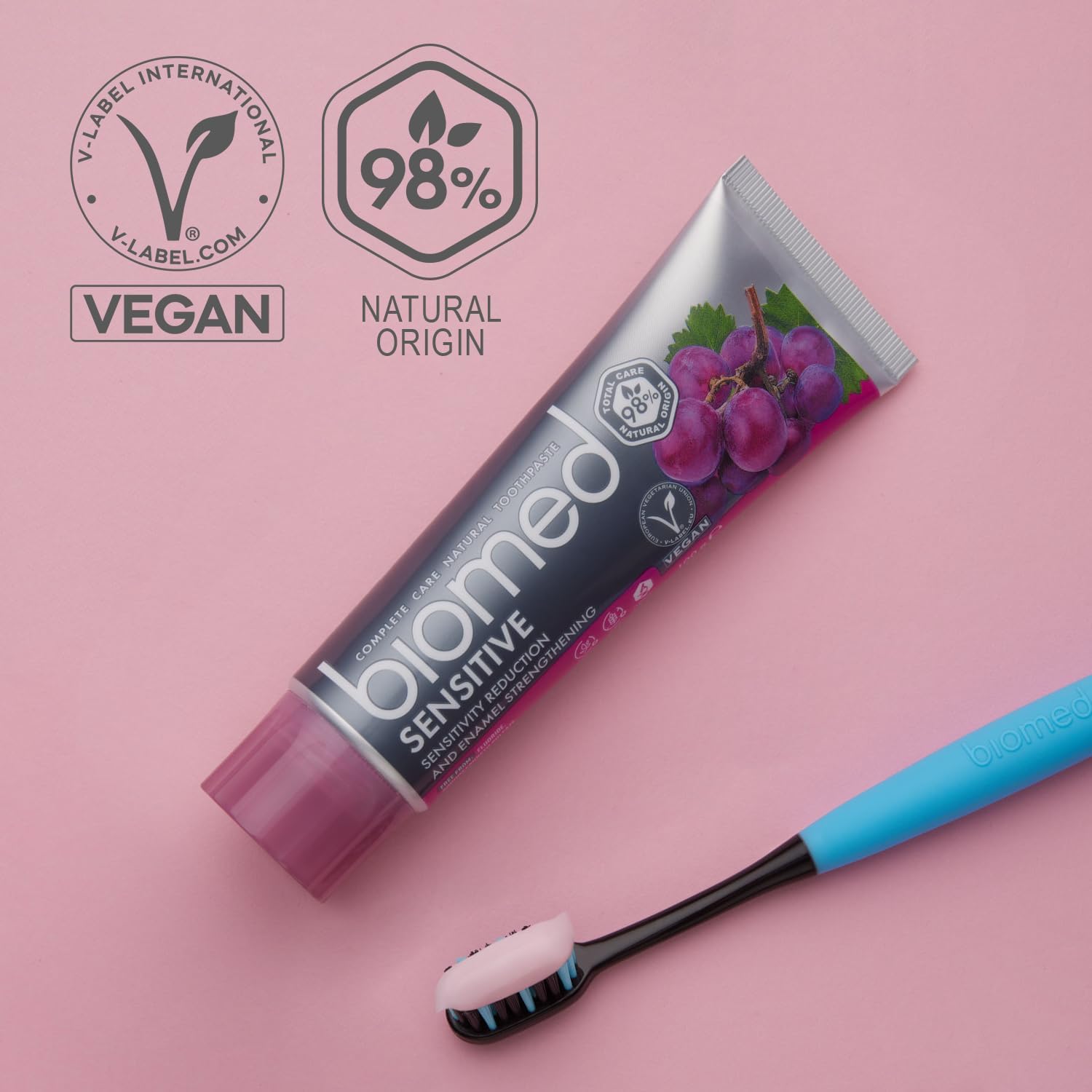 Detalle 2 de Biomed Sensitive 98% Natural Toothpaste 100g 🪥