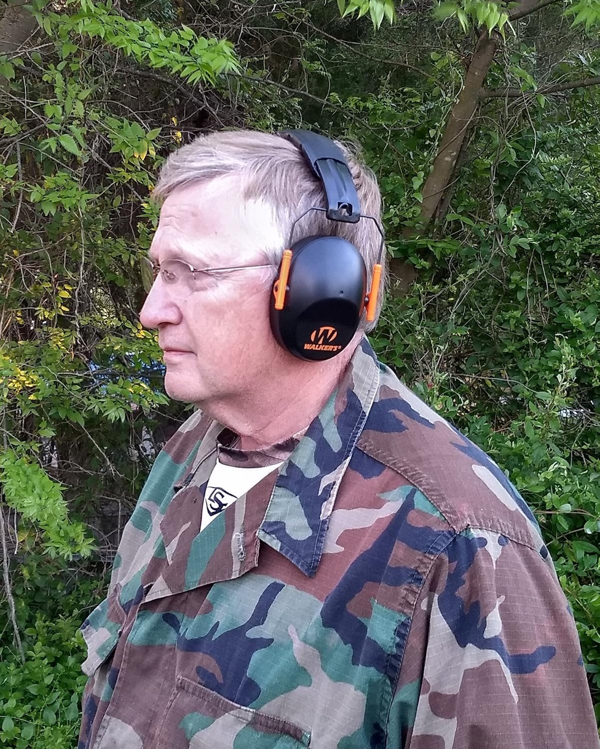 Detalle de Walker's passive hearing protection earmuffs 23 dB