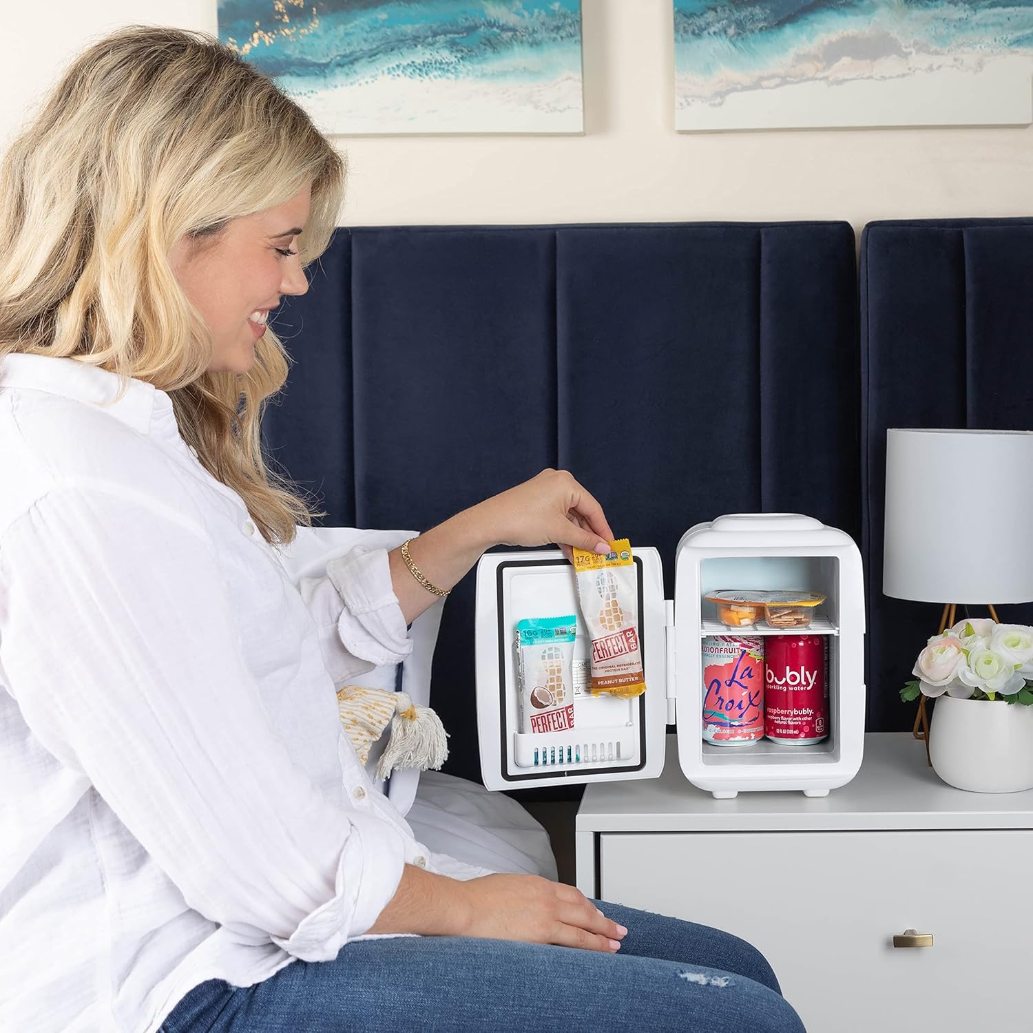 Thumbnail 6 de Cooluli Skincare Mini Fridge 4L (Cow Print): Portable Cooler & Warmer for Skincare, Snacks, and More