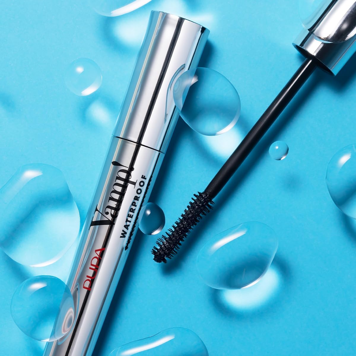 Detalle 2 de Pupa Vamp! Mascara 001 svart – vattenfast gelmascara för volym och längd