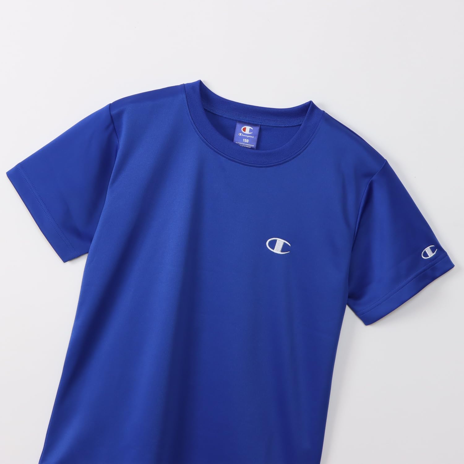 Detalle 2 de Champion CK-BS307 キッズ半袖Tシャツ 吸水速乾・UVカット・ワンポイント刺繍