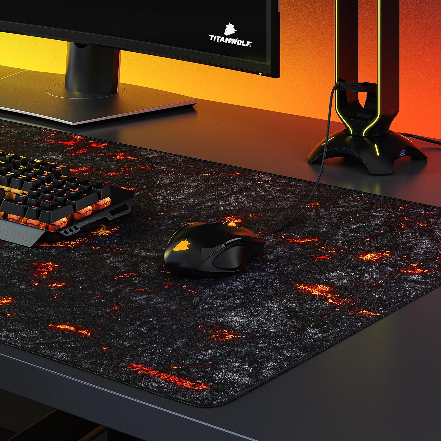 Detalle de TITANWOLF Extra Large Gaming Mouse Mat 1200x600mm (XXL/XXXl) – Oversize desk pad with non-slip rubber base