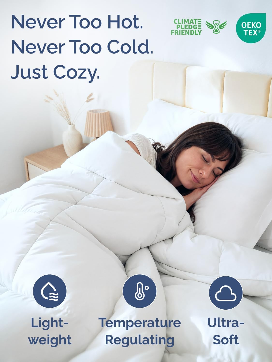 Detalle de King Size White Alternative Down Comforter — Warm, Lightweight, All-Season Hotel-Quality Bedding
