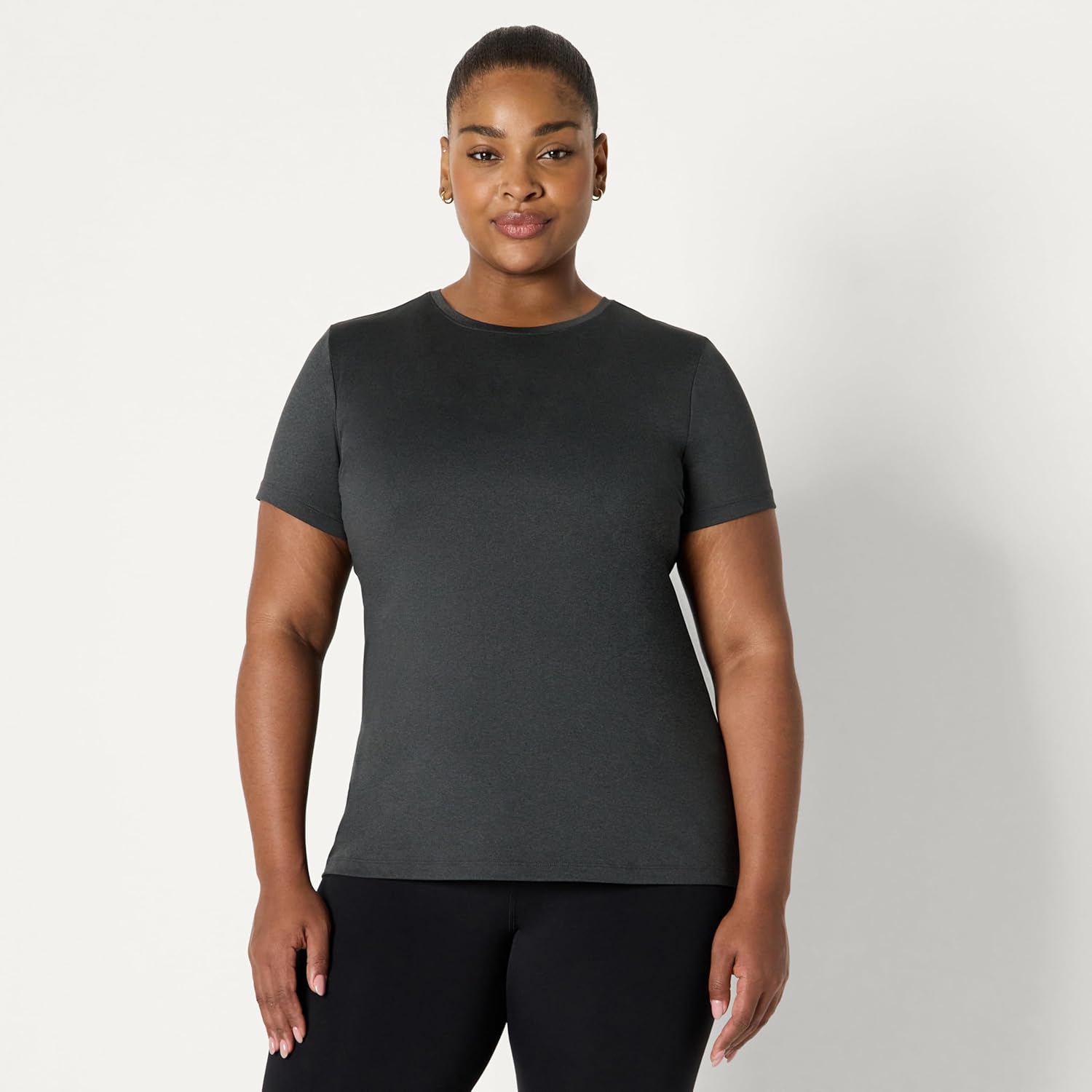Thumbnail 5 de Amazon Essentials Damen Active Quick Dry Tech Stretch Kurzarm-T-Shirt – Übergrößen