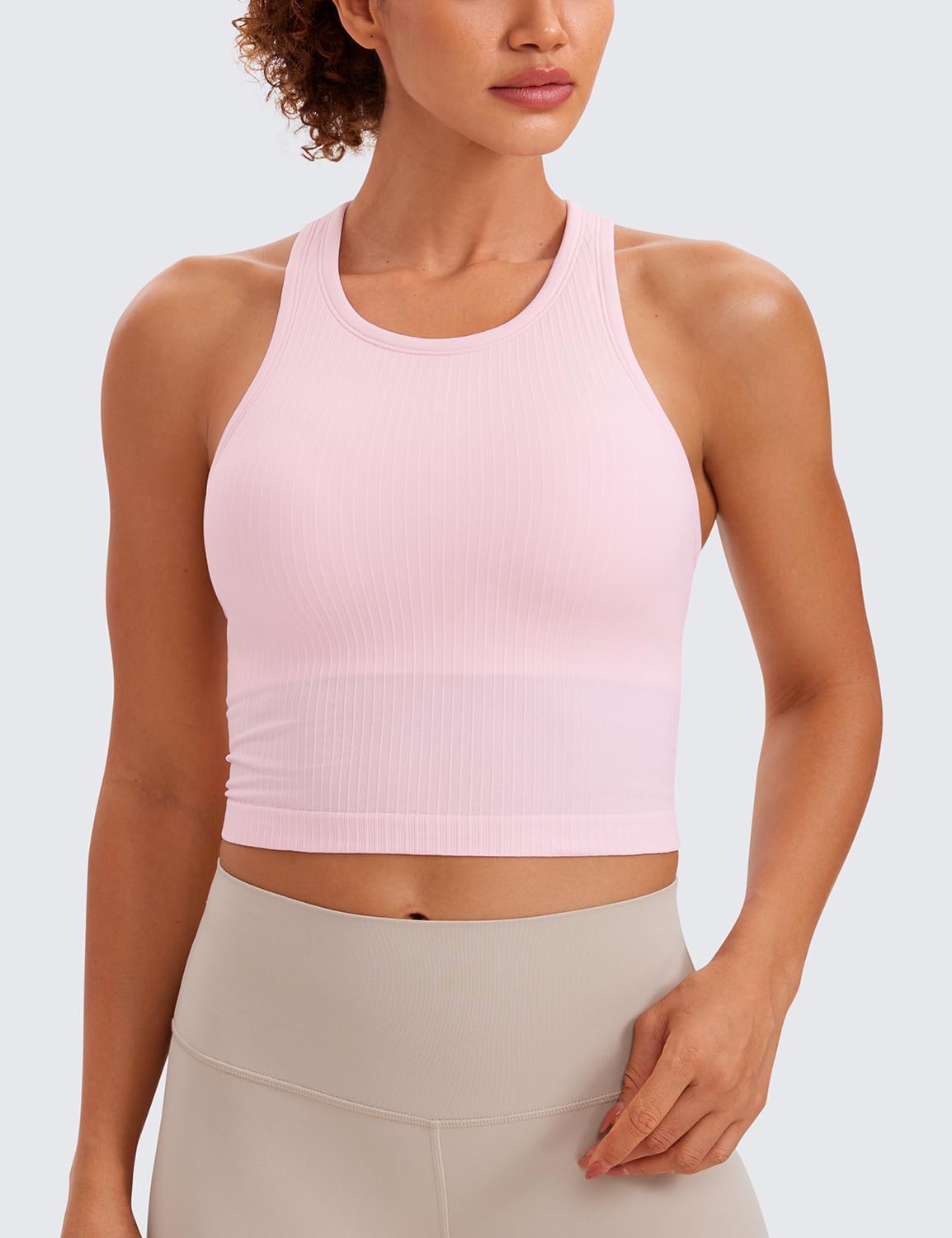 Detalle de CRZ YOGA Reggiseno sportivo imbottito con scollo alto e schiena a Y – Top corto senza cuciture
