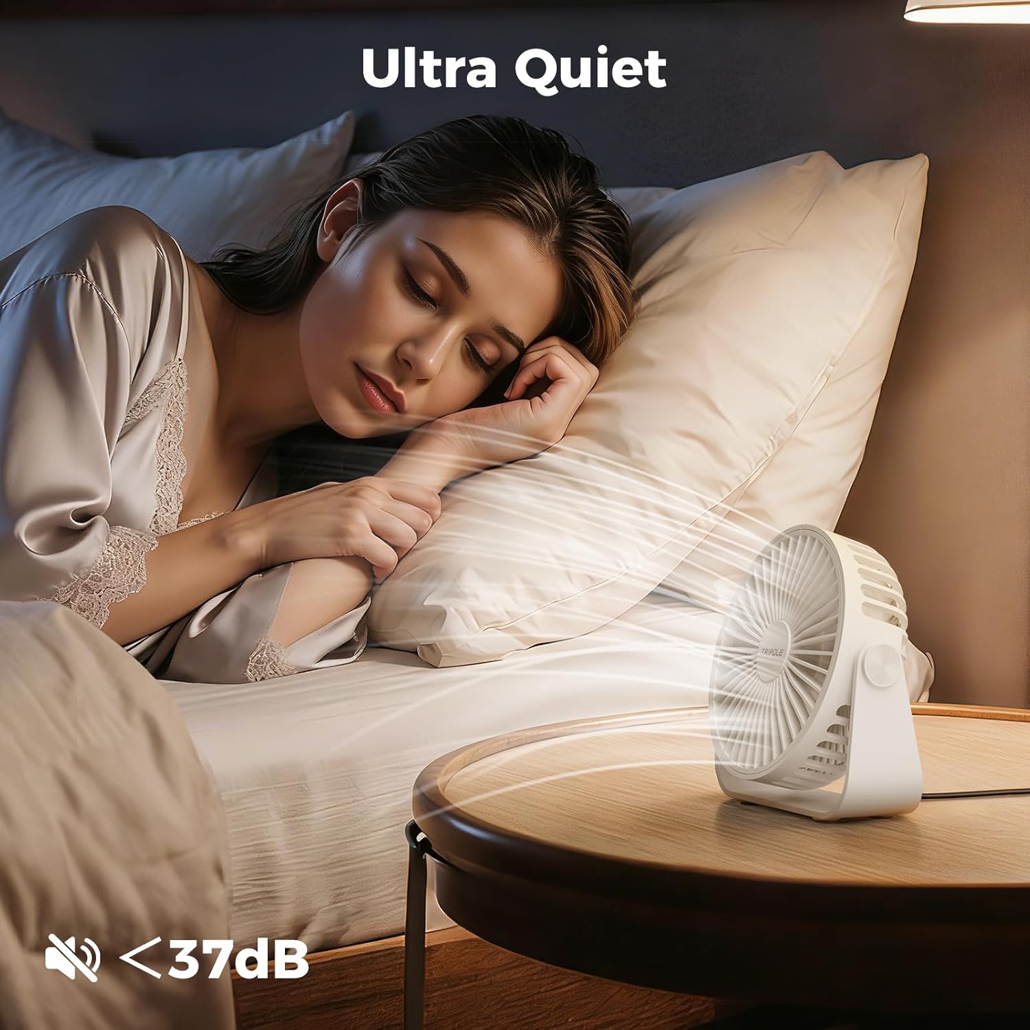 Detalle de TriPole USB Desk Fan: 4.5 Inch, 360° Rotation, 3 Adjustable Speeds