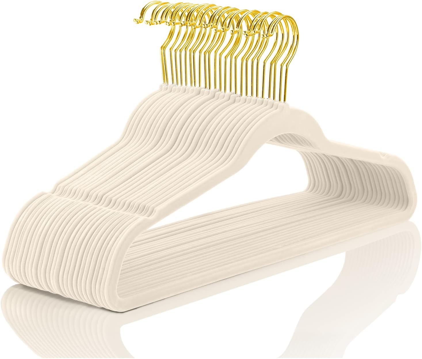 Detalle de MIZGI Velvet Hangers 50-Pc