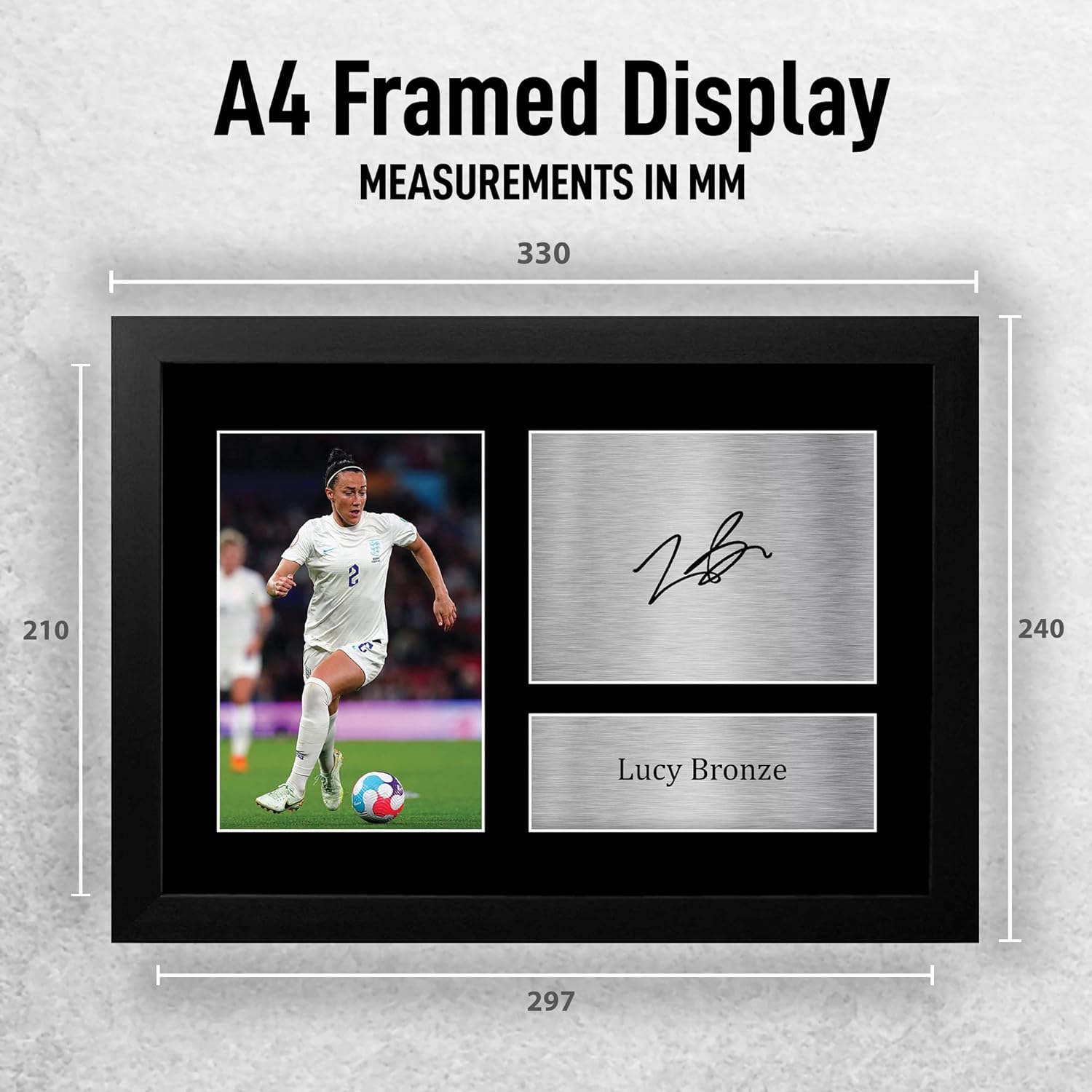 Thumbnail 1 de HWC Trading FR A4 Lucy Bronze Signed Autograph Picture (Framed) for England Fans