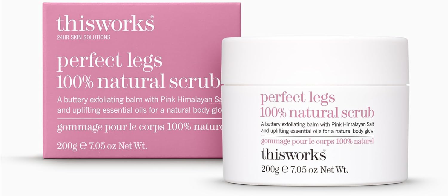 Detalle de This Works Perfect Legs Scrub 200 g