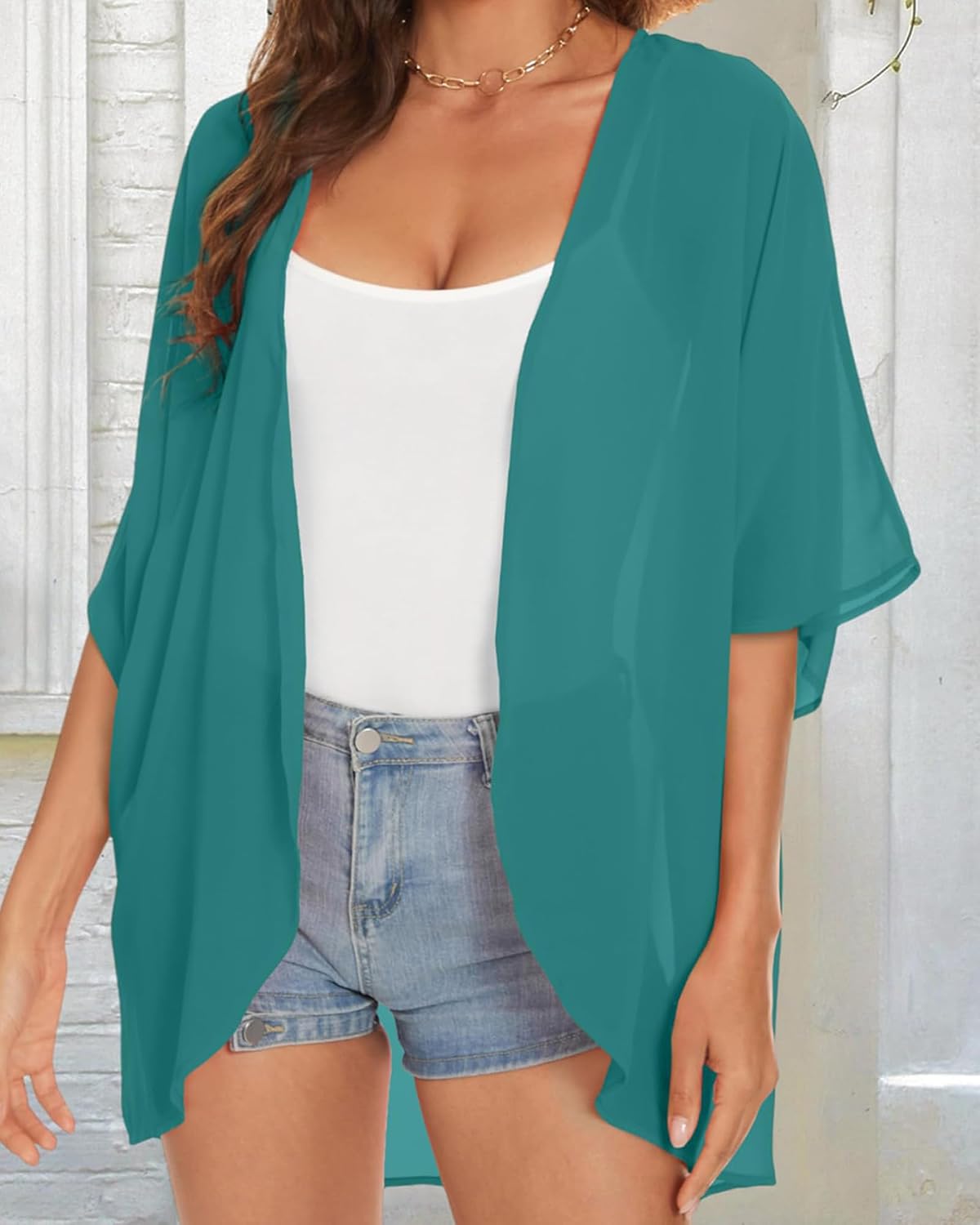 Detalle de Women's Floral Chiffon Kimono Cover-Up with Open Front and Puff Sleeves