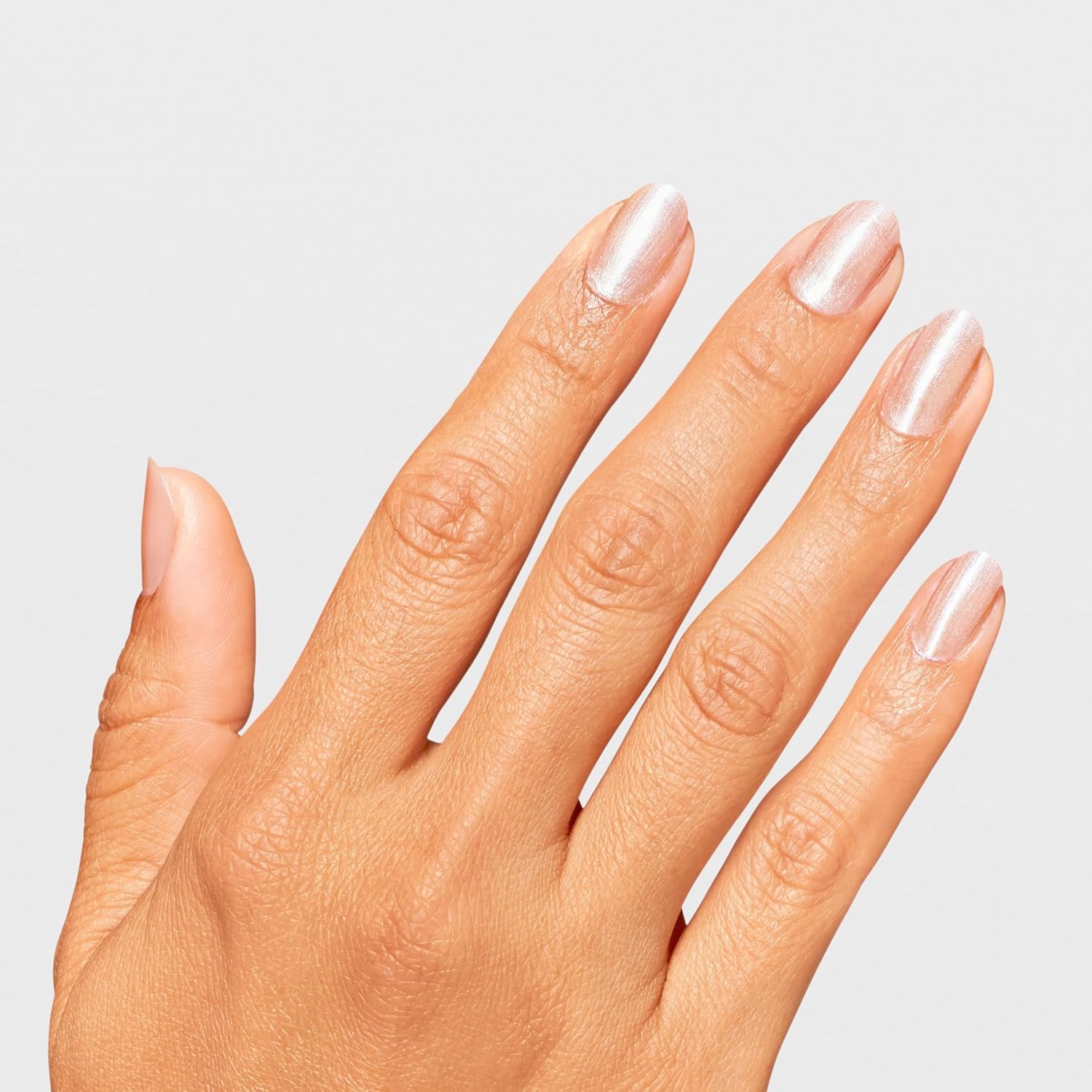 Detalle 2 de OPI RapiDry™ Smalto ad asciugatura rapida semi-trasparente 9 ml: nude e rosso con riflessi