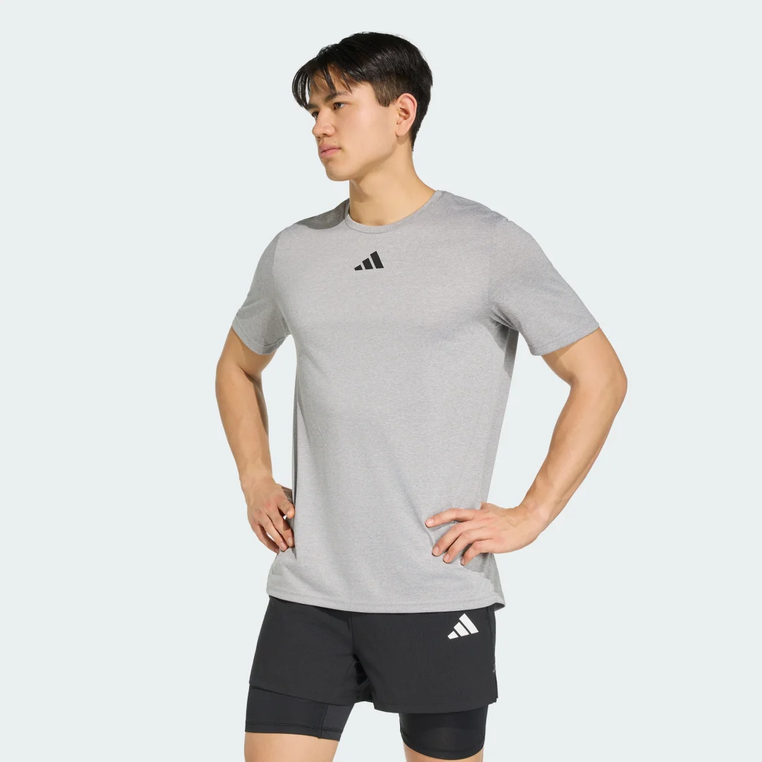 Imagen de Pregame T-Shirt de Adidas: comodidad diaria en gris en OfertitasTOP