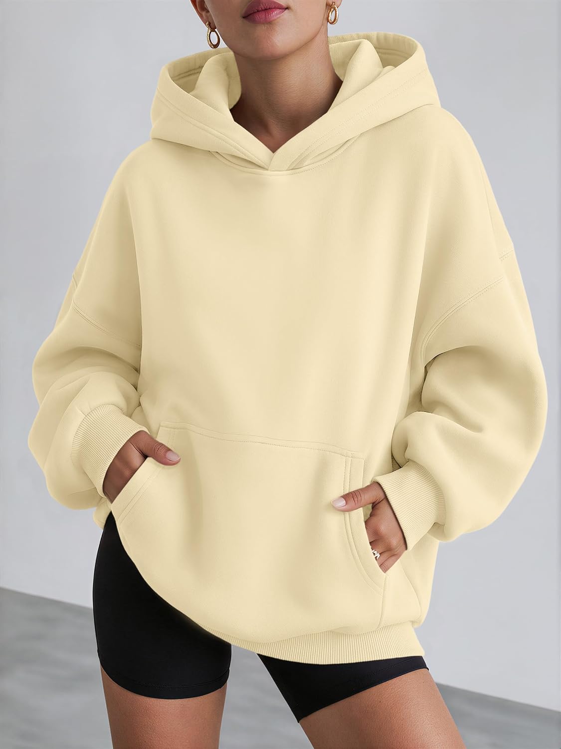 Detalle de AUTOMET Women's Oversized Hoodie, 100% Polyester