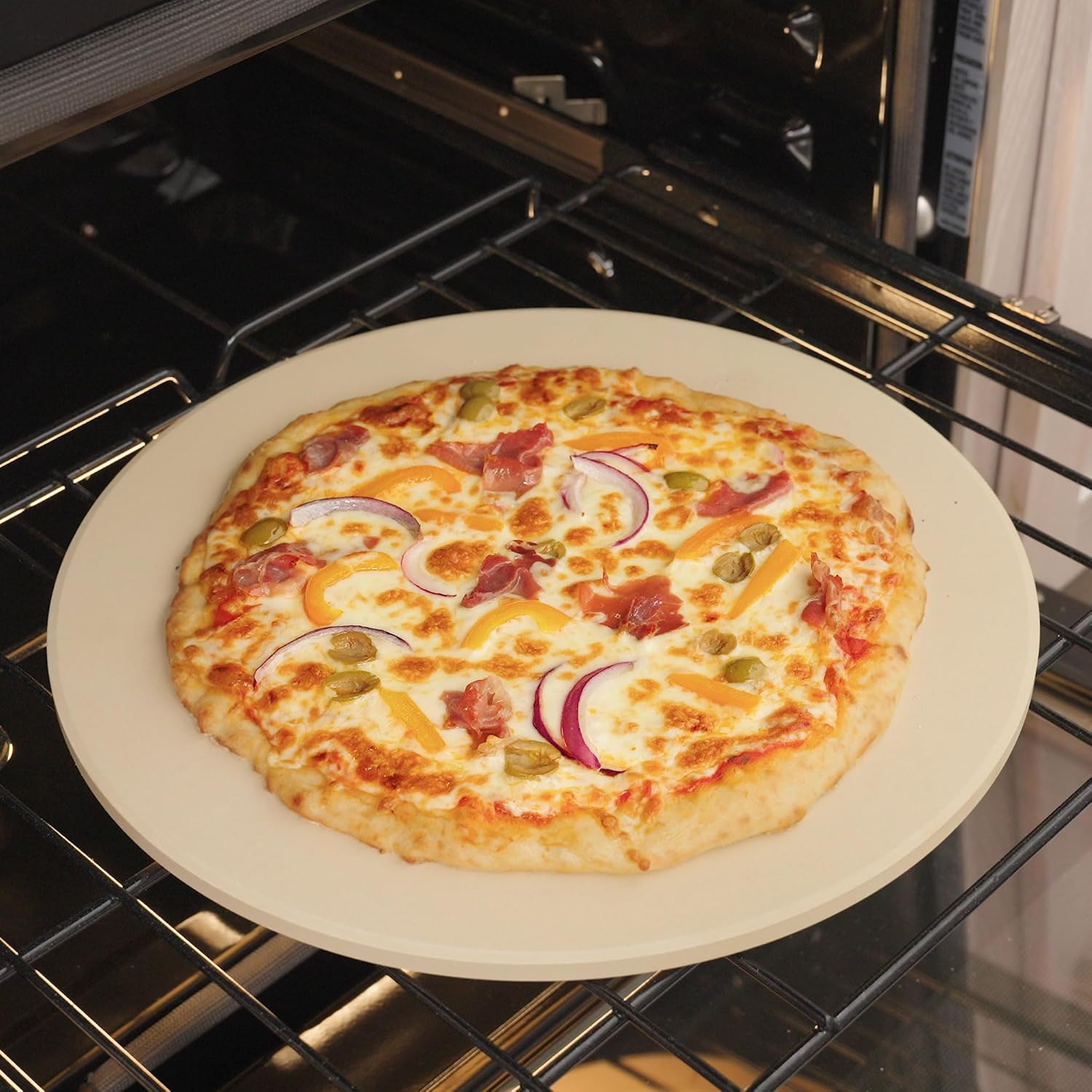 Thumbnail 3 de Old Stone Round Pizza Stone 16-Inch