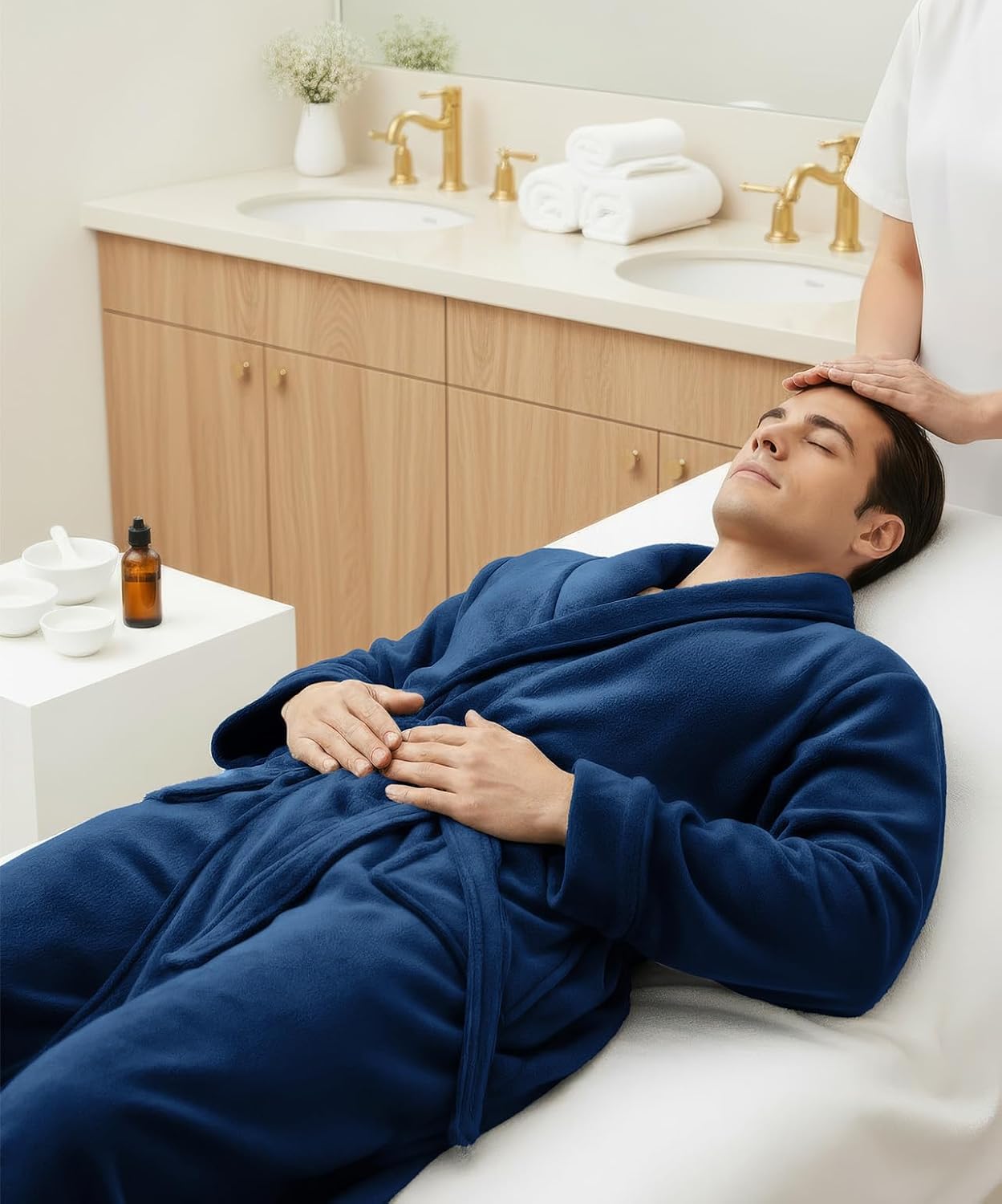 Detalle 1 de NY Threads Men's Plush Fleece Bathrobe with Calf-Length Coverage, Belt and Pockets
