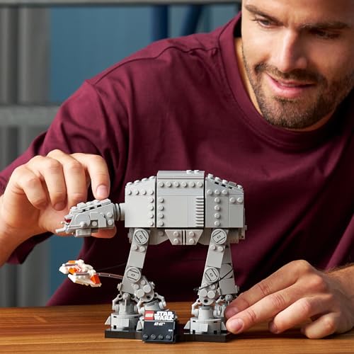 Thumbnail 7 de LEGO Star Wars 75440 AT-AT – Maqueta de exposición para adultos con speeder y placa identificativa