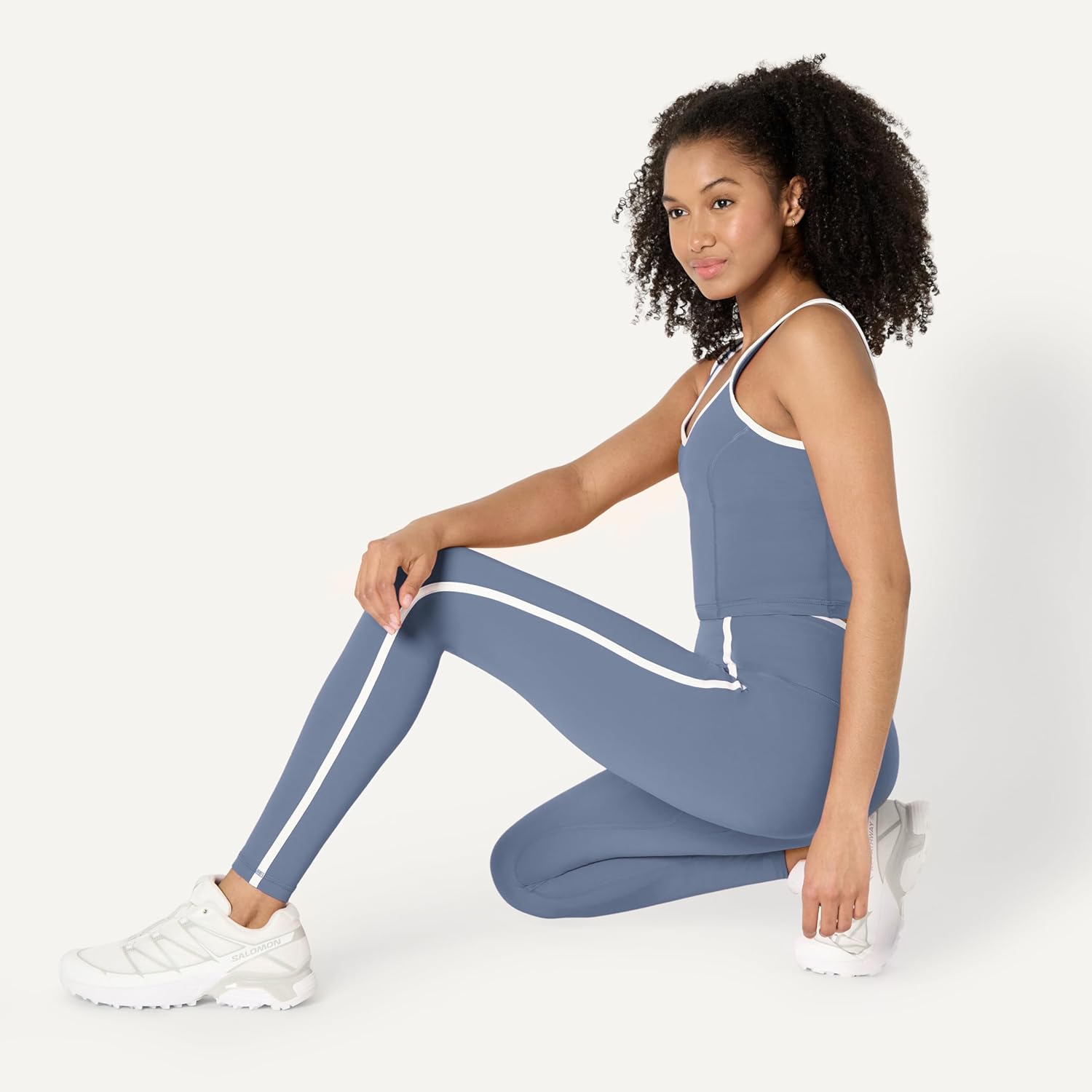 Detalle de Amazon Essentials Women's Active FormFlex Buttery Soft High Waist Full Length Yoga Leggings with Contrast Trim