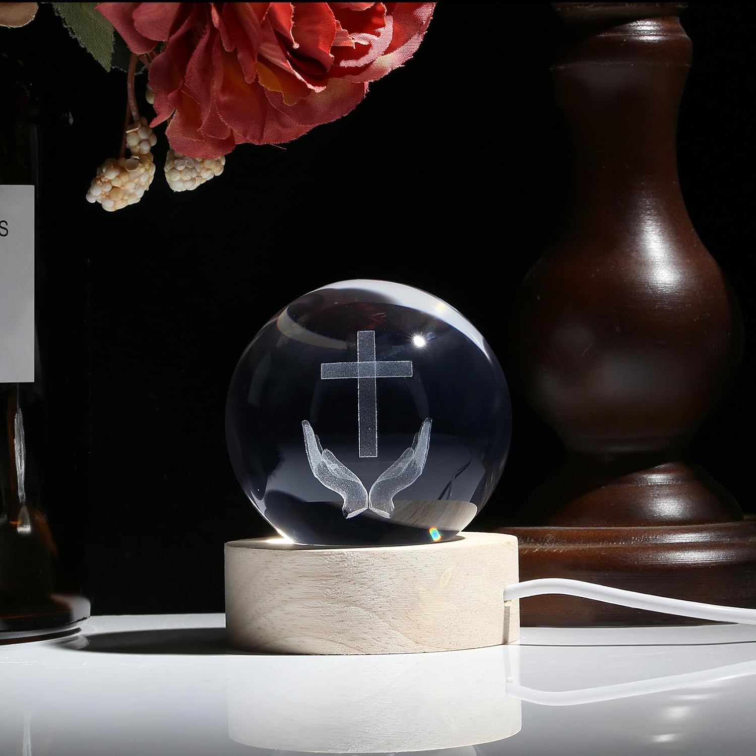 Thumbnail 3 de XIANNVXI 3D Cross Crystal Ball Paperweight with Light Base