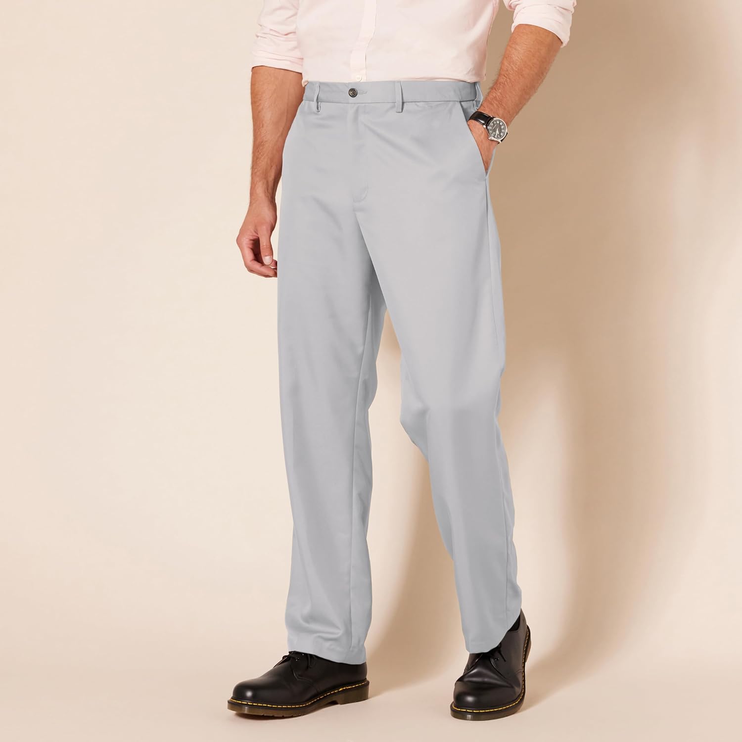 Thumbnail 4 de Amazon Essentials Herren Flatfront-Anzughose mit elastischem Bund – klassisch, bequem und vielseitig