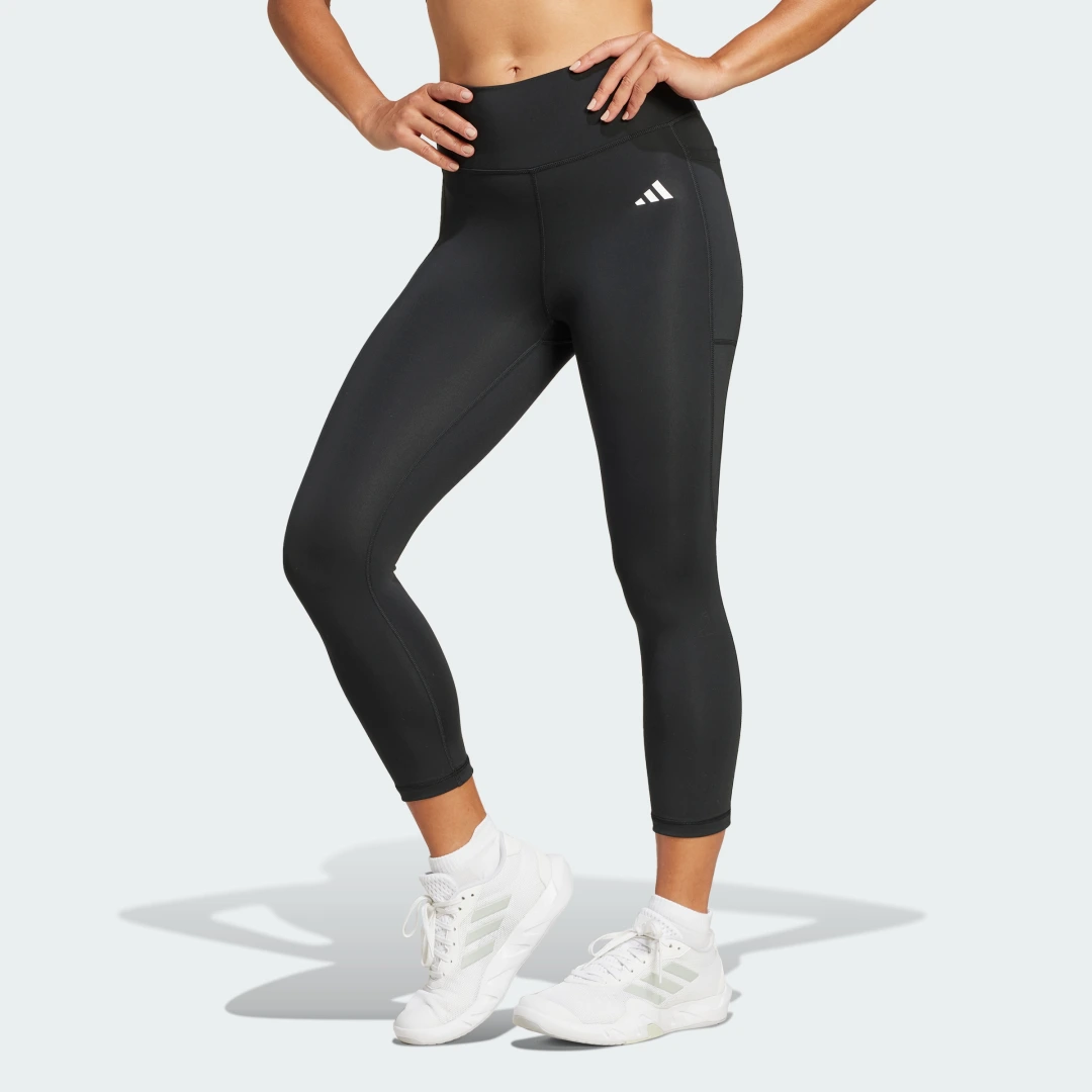 Detalle de Mallas 3/4 Optime Essentials Stash de Adidas – Negro