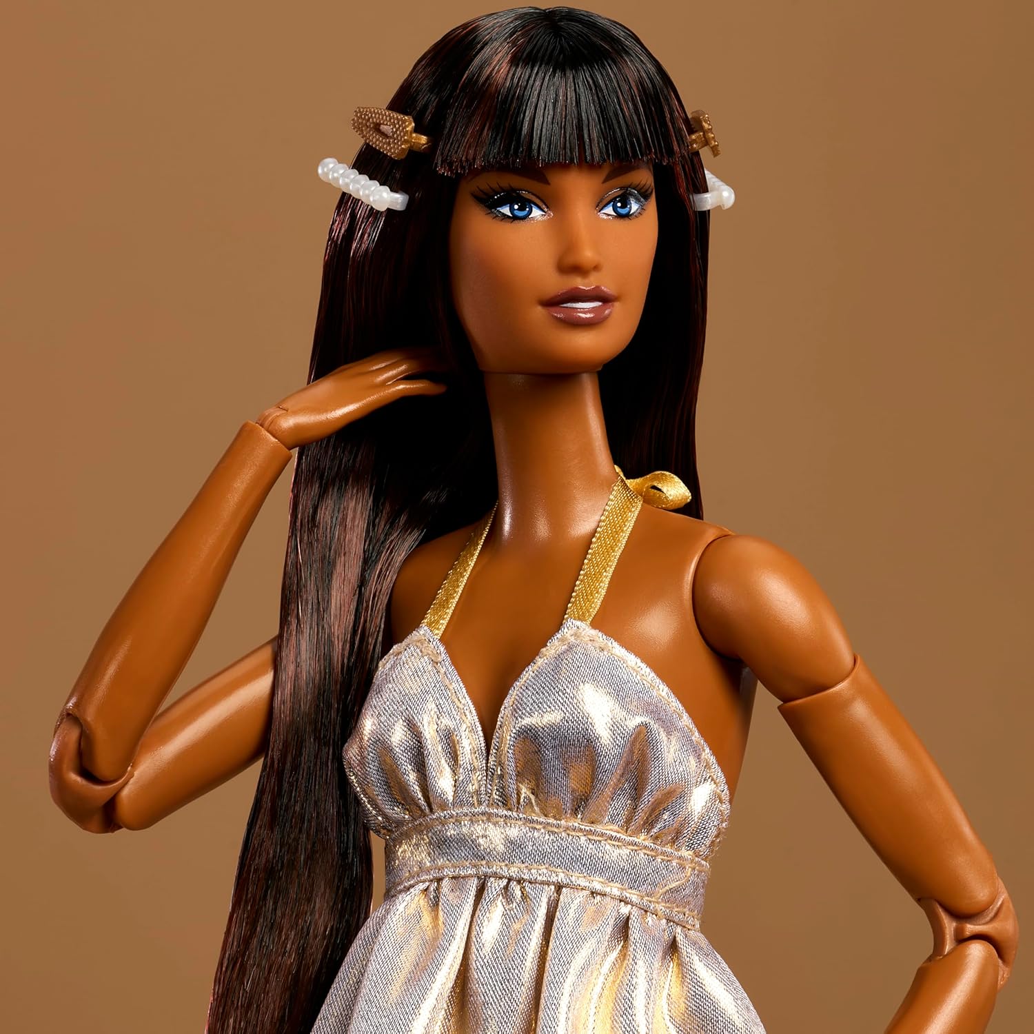 Thumbnail 3 de Barbie Basics You Create Neutral Kit 001 with Customisable Fashion Doll (JJX35)