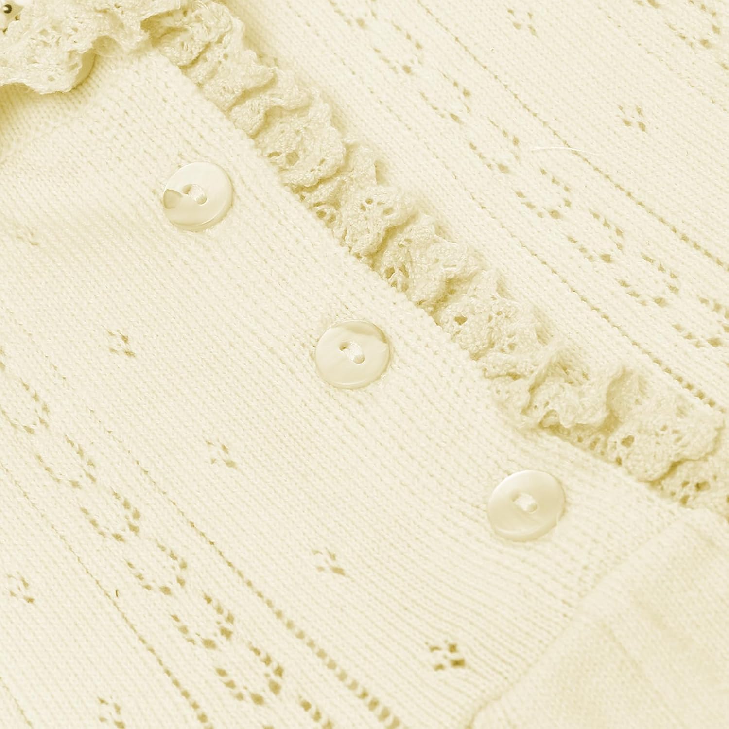 Thumbnail 3 de Famuka baby cardigan jacket with button fastening in soft knitted acrylic