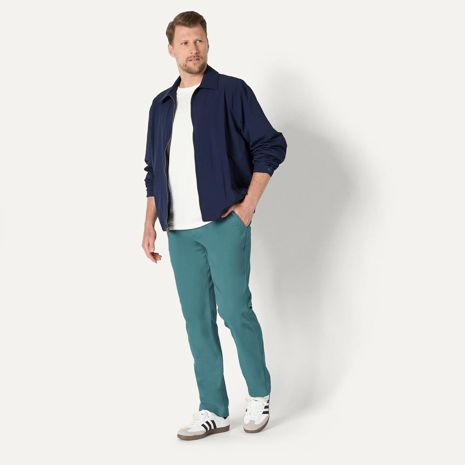 Thumbnail 4 de Amazon Essentials Herren Legere Stretch-Chinohose in sportlicher Passform (Khaki, Übergrößen verfügbar)
