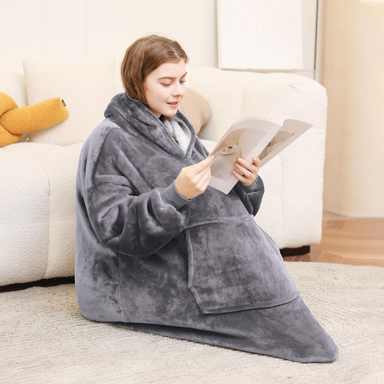 Detalle 2 de YUGYVOB Oversized Blanket Hoodie, Sherpa Fleece, Giant Pocket, Dark Grey