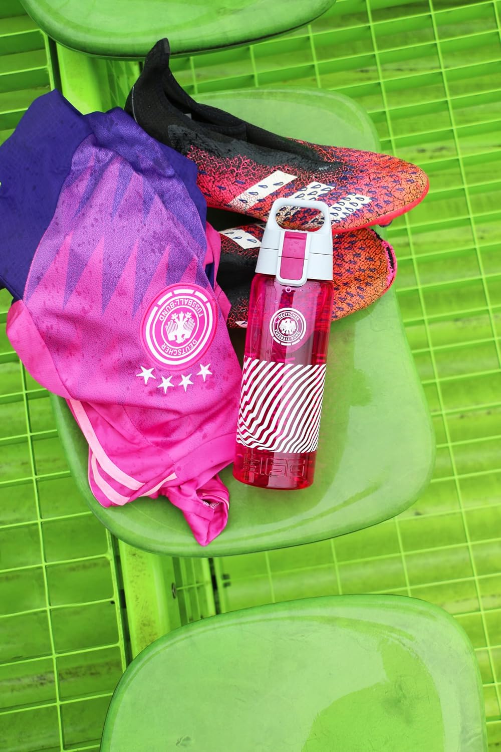 Detalle de Sigg Tritan Trinkflasche Total Color ONE – Auslaufsicher, spülmaschinenfest und federleicht