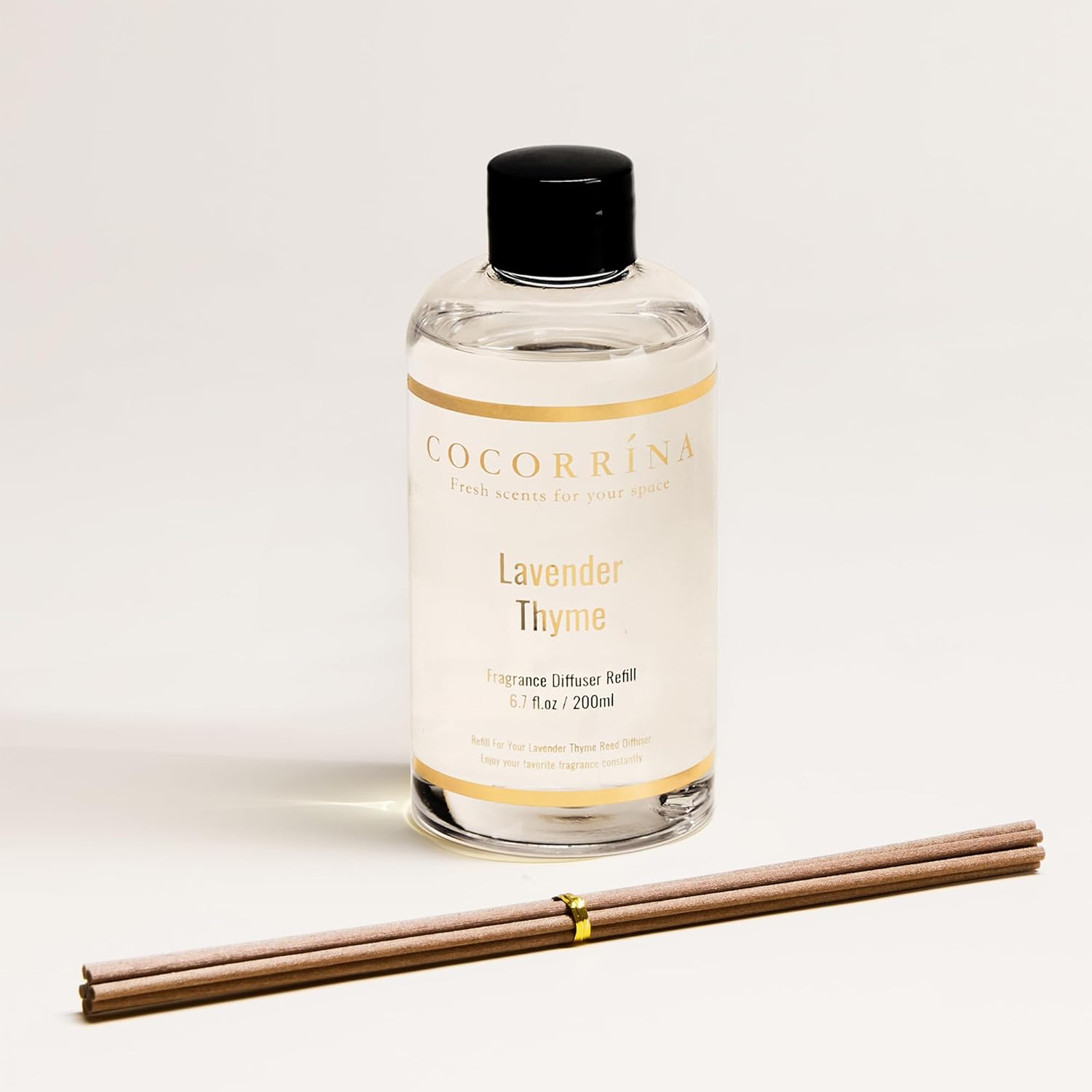 Detalle 2 de COCORRÍNA Lavender Thyme Reed Diffuser Refill with 6.7 Fl. oz and 8 Sticks